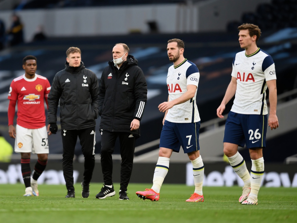 沙滩上留下 沙滩上留下